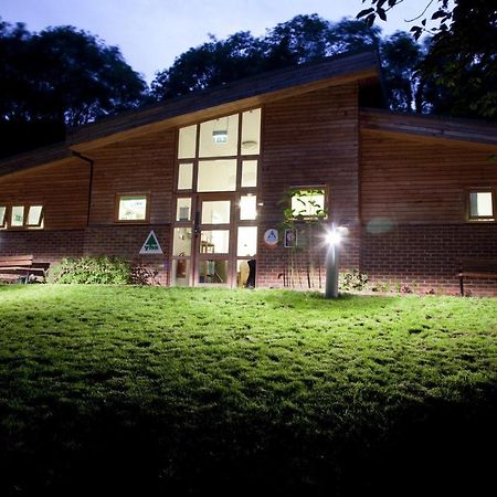 Yha Eastbourne Hostel Εξωτερικό φωτογραφία